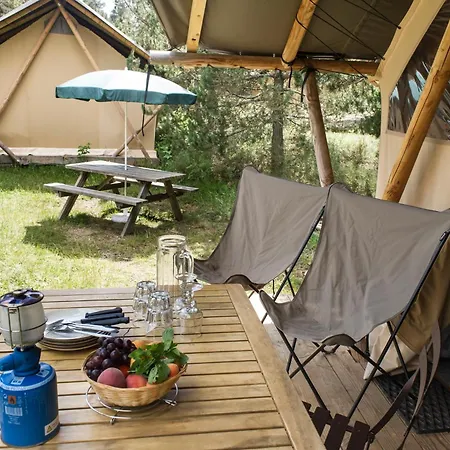 Huttopia Romeu 3* Font Romeu